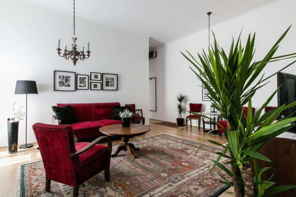 Your Gorgeous And Spacious Dream Home Free Parking Budapest Bagian luar foto