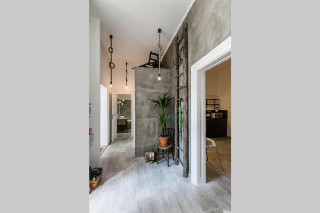 Your Gorgeous And Spacious Dream Home Free Parking Budapest Bagian luar foto
