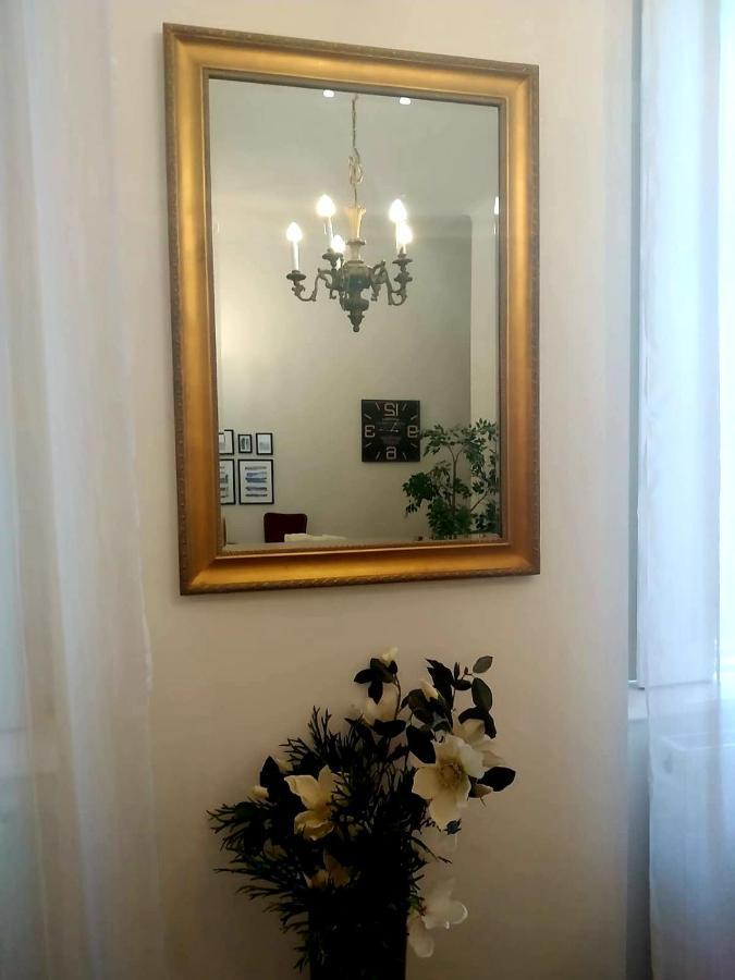 Your Gorgeous And Spacious Dream Home Free Parking Budapest Bagian luar foto